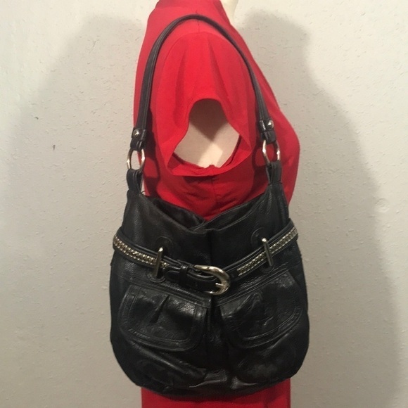 B. Makowsky Black Leather Shoulder Bag - Picture 1 of 12